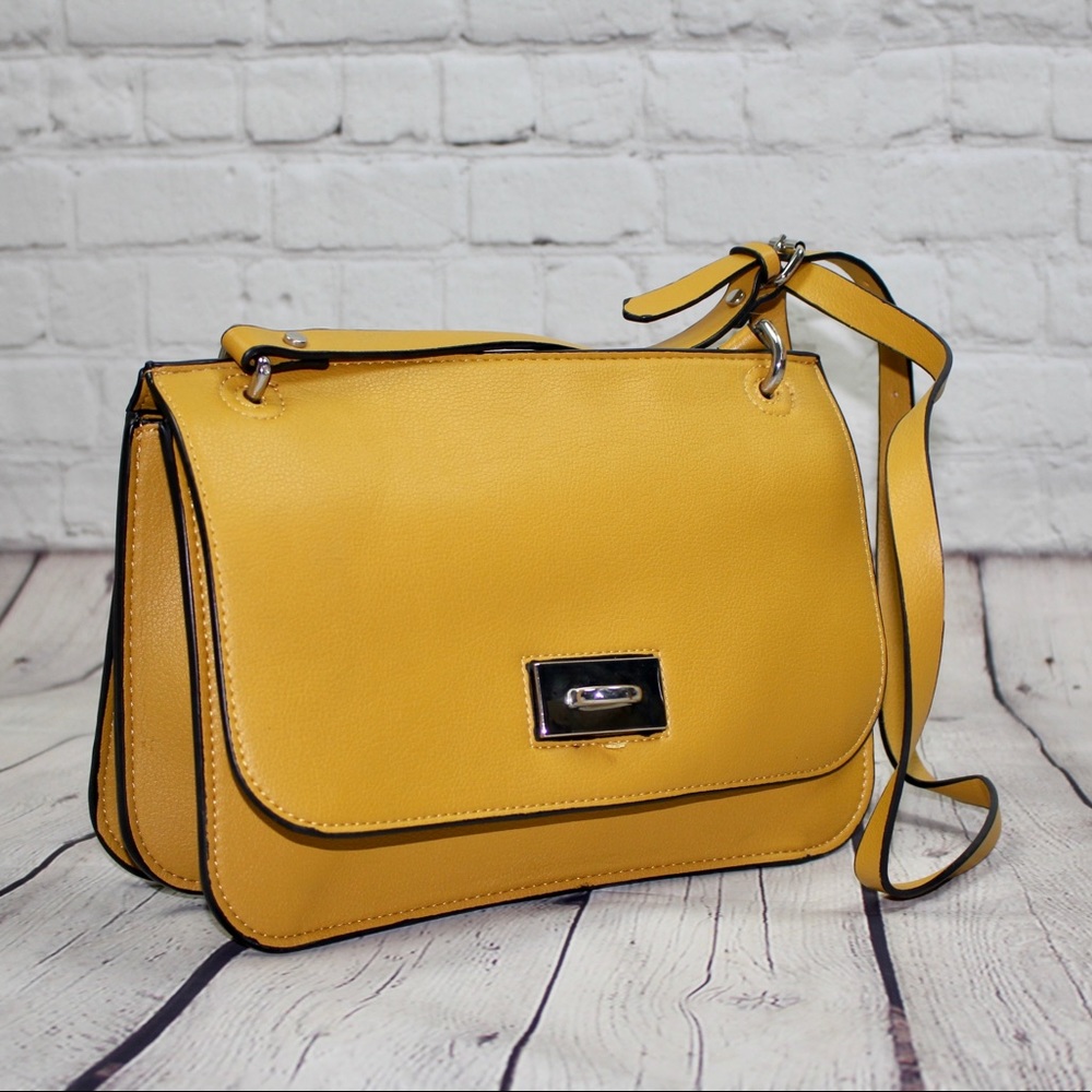 Cross-body handbag